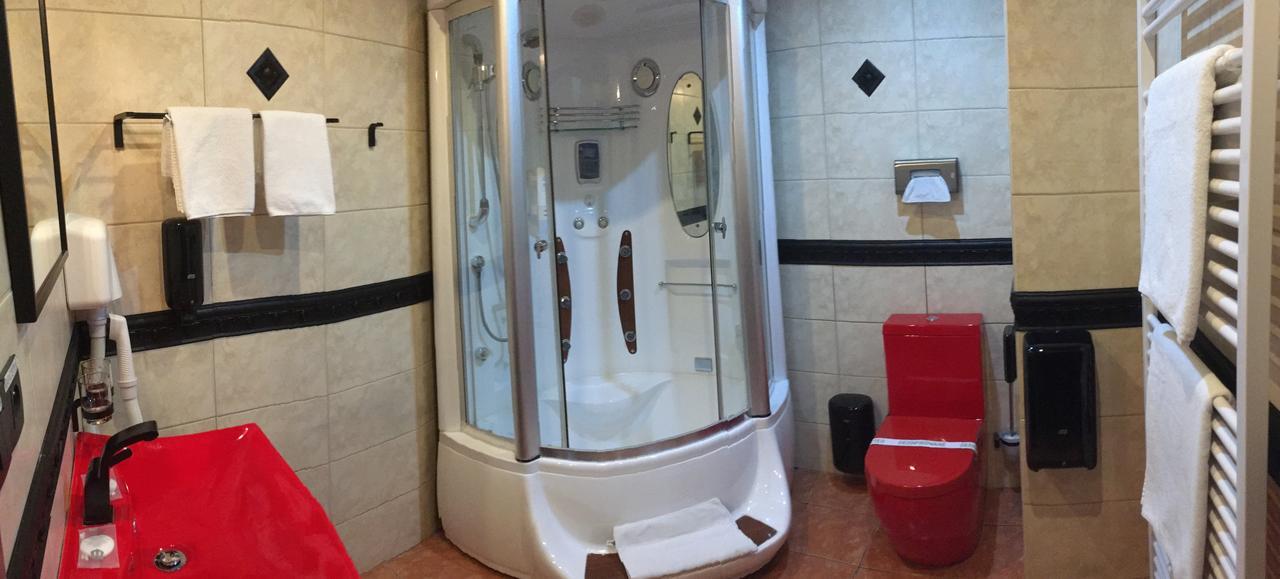 Hotel Alexander'S Nitra Extérieur photo